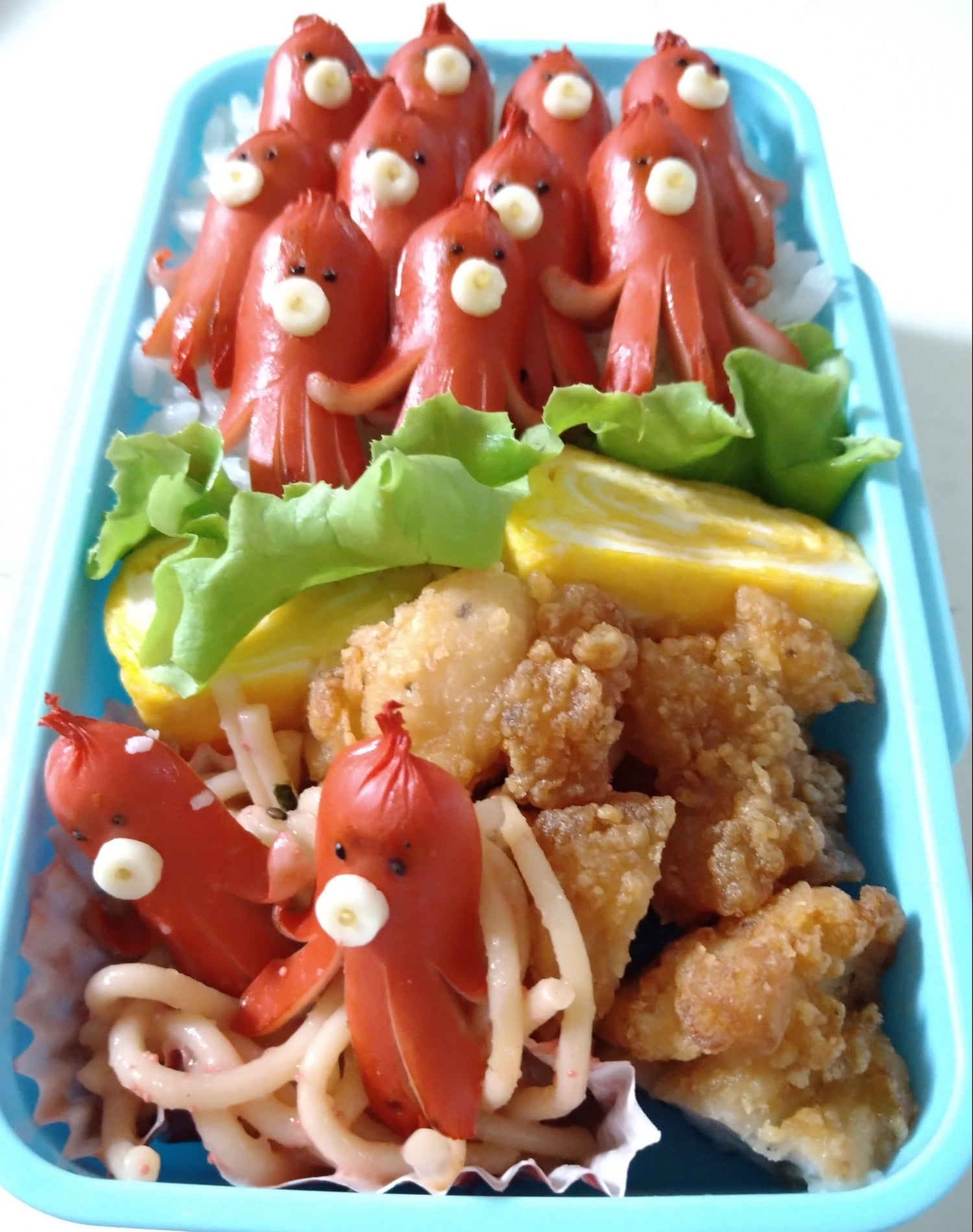 お弁当持って